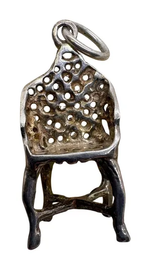 Vintage Sterling Silver Chair Charm Miniature Furniture Pendant 1.84g thumbnail 1