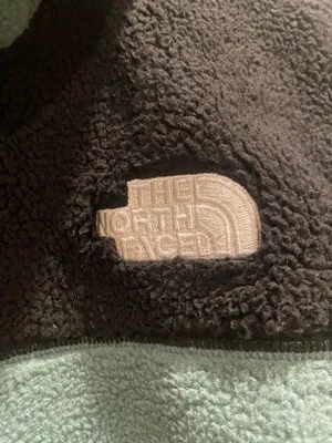 The North Face Fleece Jacket thumbnail 4
