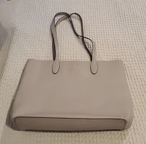 Kate Spade Gray Bag (13) thumbnail 1