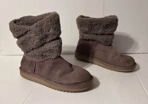 Koolaburra S/N 1114692 taupe leather winter boots women size 7 thumbnail 1