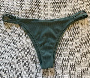 Hollister Ribbed Deep Olive Green Bikini Bottom Cheeky Cutout Medium Swimwear thumbnail 1