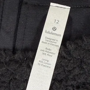 Lululemon Wool-Blend Sherpa Fleece Pullover Black Crew Neck Back Zip‎ Size 12 thumbnail 2
