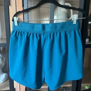 Gymshark Running Shorts athletic band teal green blue workout flowy stretchy low thumbnail 3