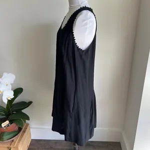 Club Monaco Pleated Tunic Dress With Scalloped Trim Neckline Size 6 thumbnail 4