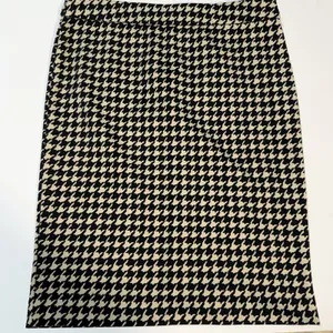 ELLE Houndstooth Knit Pencil Skirt Black/Beige High Rise Knee Pull On 6 thumbnail 5