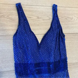 Mac Duggal Blue Sequin Beaded Sheath V-Neck Sleeveless Prom Formal Dress thumbnail 4