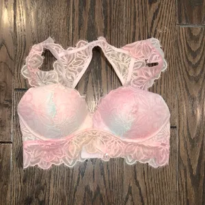 PINK VICTORIAS SECRET padded bra size medium thumbnail 2