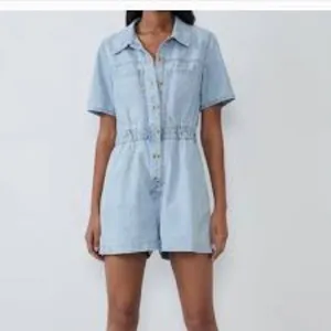 Zara denim playsuit romper utility button down short sleeve light wash pockets thumbnail 2