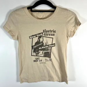Brandy Melville "Electric Circus Lady Violentina" Graphic T‎ Shirt Cream Cotton thumbnail 1