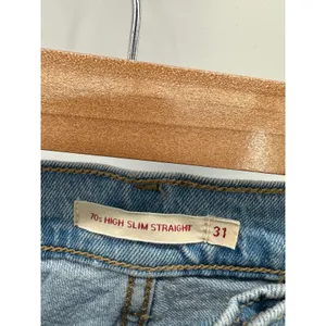 Levi's Light Wash 70s High Slim Straight Denim Jeans Womens‎ Size 31 Blue thumbnail 7