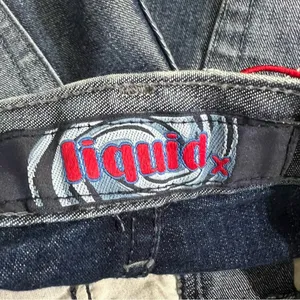 Liquid X Vintage Acid Wash Denim Shorts Red Pocket Embroidery Size 0 thumbnail 4