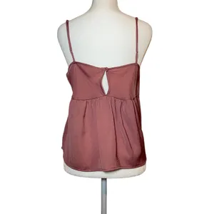 American Eagle Peplum Cami Top Cowl Neck Sleeveless Blouse Mauve Size M‎ thumbnail 2