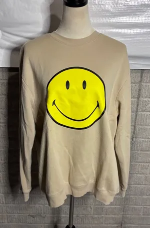 Smiley World x H&M Tan Beige Graphic Sweatshirt Stay Smiley Crewneck Medium thumbnail 1