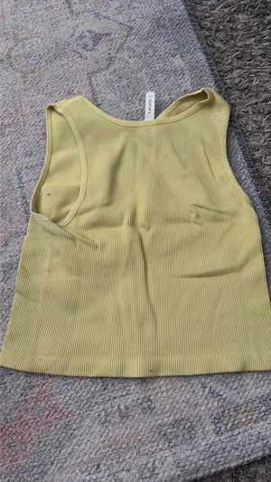 cropped athletic tank thumbnail 3