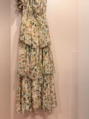 Anthropologie Astr Floral Imelda Maxi Dress One-Shoulder Tiered thumbnail 13