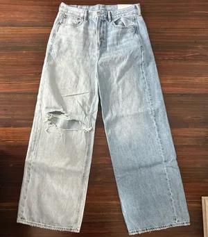 Skater Two Toned Distressed Women's Jeans thumbnail 1