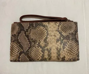 Brown Cheetah Wristlet thumbnail 1