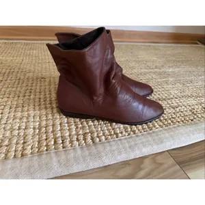 Vintage Nine West Dinah Soft Leather Slouch Ankle Boots Brown Minimalist thumbnail 2