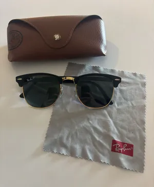 Ray-Ban Clubmaster Black and Gold Classic Sunglasses thumbnail 1
