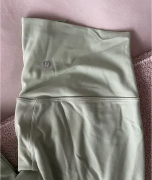 Green Lululemon Leggings Align 25" thumbnail 2