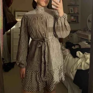VICI Sweet‎ Autumn Plaid Belted Long Sleeve Mini ShirtDress Brown & Cream Large thumbnail 3