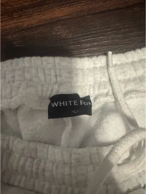 White Fox Set thumbnail 6