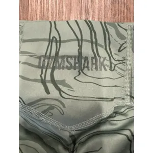 Gymshark Women's Scrunch Shorts XSmall Green‎ Abstract Pattern thumbnail 4