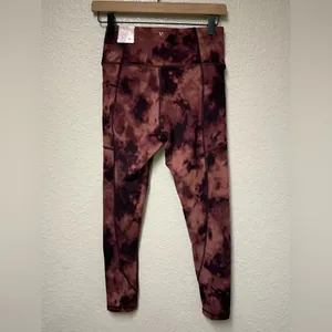 NWT VICTORIA'S SECRET Tie-Dye Incredible Essential 7/8 Leggings Size 6 thumbnail 3
