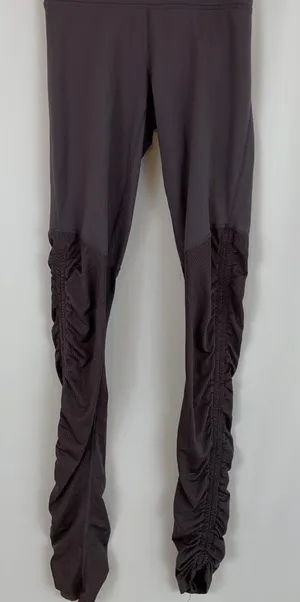 Fabletics‎ ruched leg athletic leggings thumbnail 1