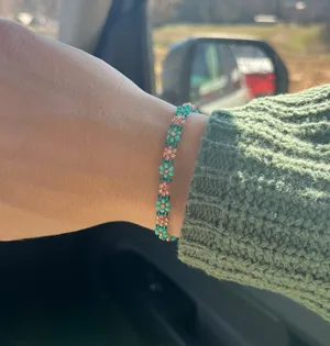 Daisy Bracelet thumbnail 1