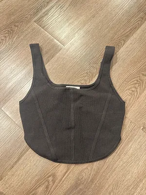 Aritzia Babaton Black Crop Top thumbnail 1