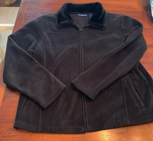 Nick & Sarah Sport fleece jacket with faux fur collar size L thumbnail 1