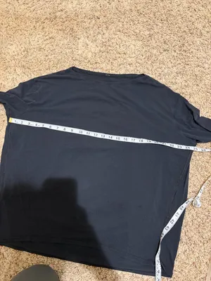 Lululemon Size 8? Back In Action Long Sleeve Tee Shirt thumbnail 11