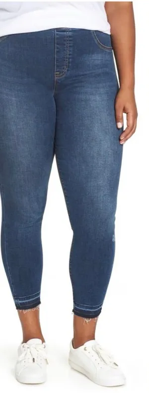 Spanx Jean-ish Leggings 1X Petite Pull On Skinny Jeans Dark Wash Stretch Denim thumbnail 1