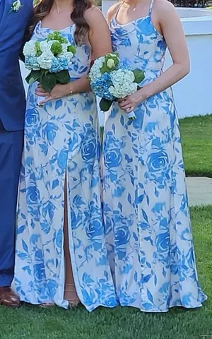 Blue and white maxi dress Size 6 thumbnail 5