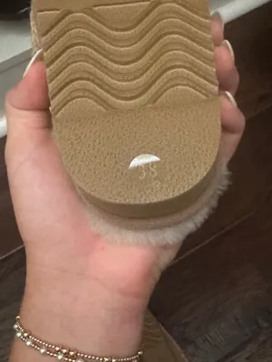 38 MOU Slippers Minky Fur Striped Sheepskin Lined thumbnail 4