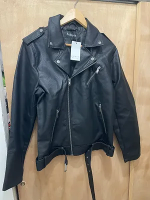 Fahsyee Faux Leather Jacket Women - Black Motorcycle Short Coat Moto Biker Blazer jacket brand new size medium thumbnail 1