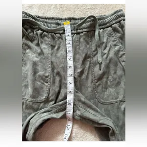 Athleta Women's Printed Farallon‎ Stratum Camo Jogger Pants Size 6 thumbnail 8