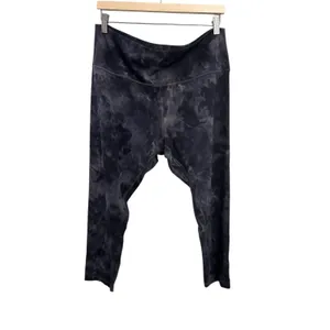 Lululemon Align High Rise Pant 28" 7/8 Diamond Dye Pitch Grey Size 18 NWT thumbnail 4