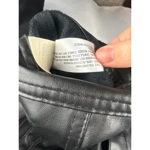 Universal Threads Women’s Small Black Faux Leather Jacket thumbnail 6
