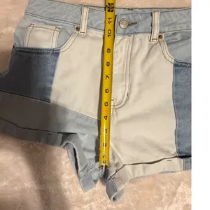 PacSun Mom Shorts Size 28 Patchwork Colorblock Denim High Waisted Blue White‎ thumbnail 7