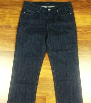 Levi’s Demi Curve Bootcut Jeans Women’s Size 6 Dark Wash Stretch Denim 28x22 thumbnail 1
