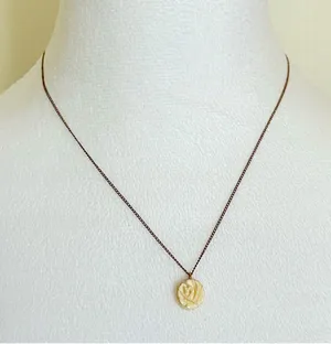 Vintage Dainty Flower Pendant Necklace Rocky Mountain Crown Made in USA thumbnail 1