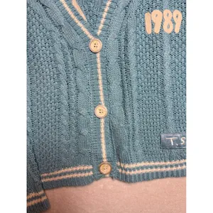 Taylor Swift 1989 Taylor's Version Cardigan Blue Seagull XS/SM Official Merch thumbnail 7
