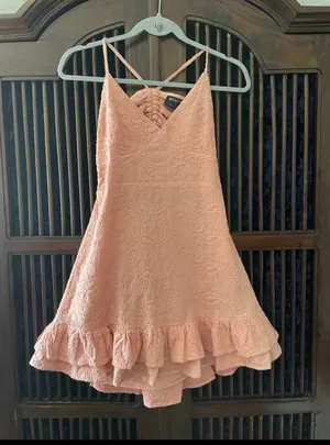 MINKPINK Pink Embroidered Mini Dress Size L Open Back Ruffle Hem thumbnail 1