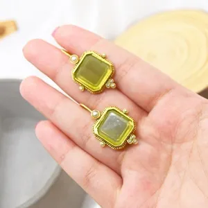 Green Square Earrings Gold thumbnail 5