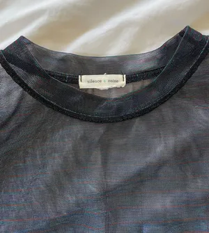 Urban Outfitters Cropped Iridescent Black Baby Tee thumbnail 5