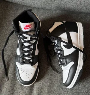 Nike Dunk High Top thumbnail 1