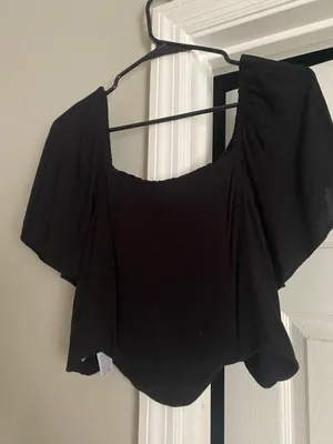 Black Cropped Formal Top thumbnail 3