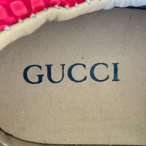 Gucci "Ace" leather low-top sneakers with crocodile-embossed leather trim SZ 36. thumbnail 13